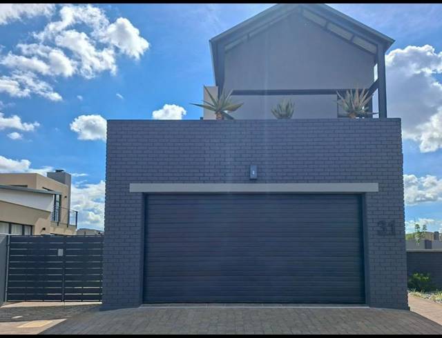 4 BEDROOM HOUSE FOR SALE IN FOUNTAINBROOK ESTATE